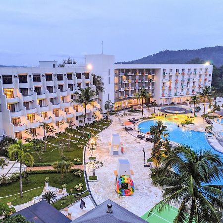 แฮริส รีสอร์ต บาตัม วอเตอร์ฟรอนต์ Hotel Sekupang ภายนอก รูปภาพ