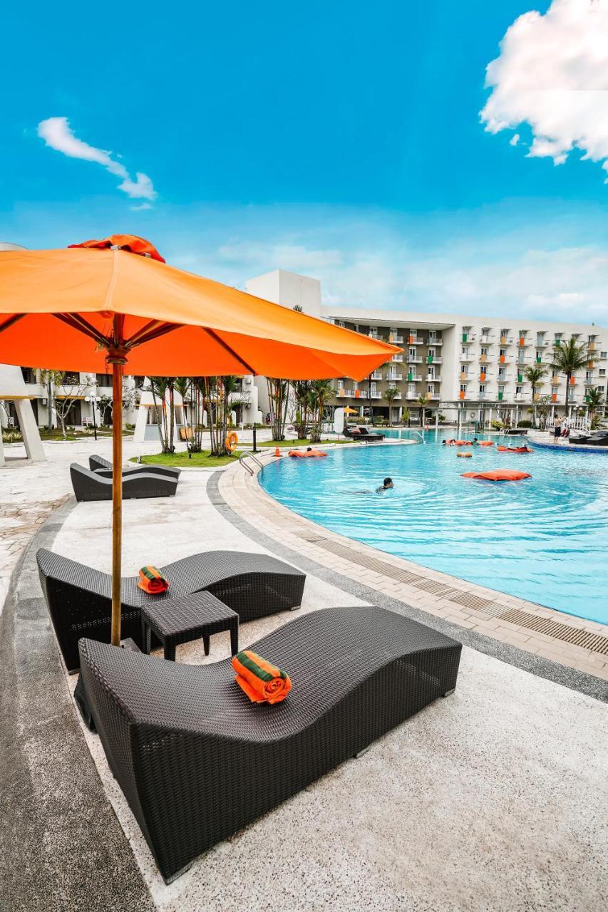 แฮริส รีสอร์ต บาตัม วอเตอร์ฟรอนต์ Hotel Sekupang ภายนอก รูปภาพ