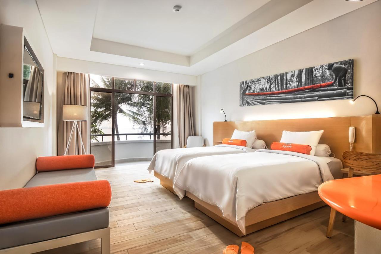 แฮริส รีสอร์ต บาตัม วอเตอร์ฟรอนต์ Hotel Sekupang ภายนอก รูปภาพ